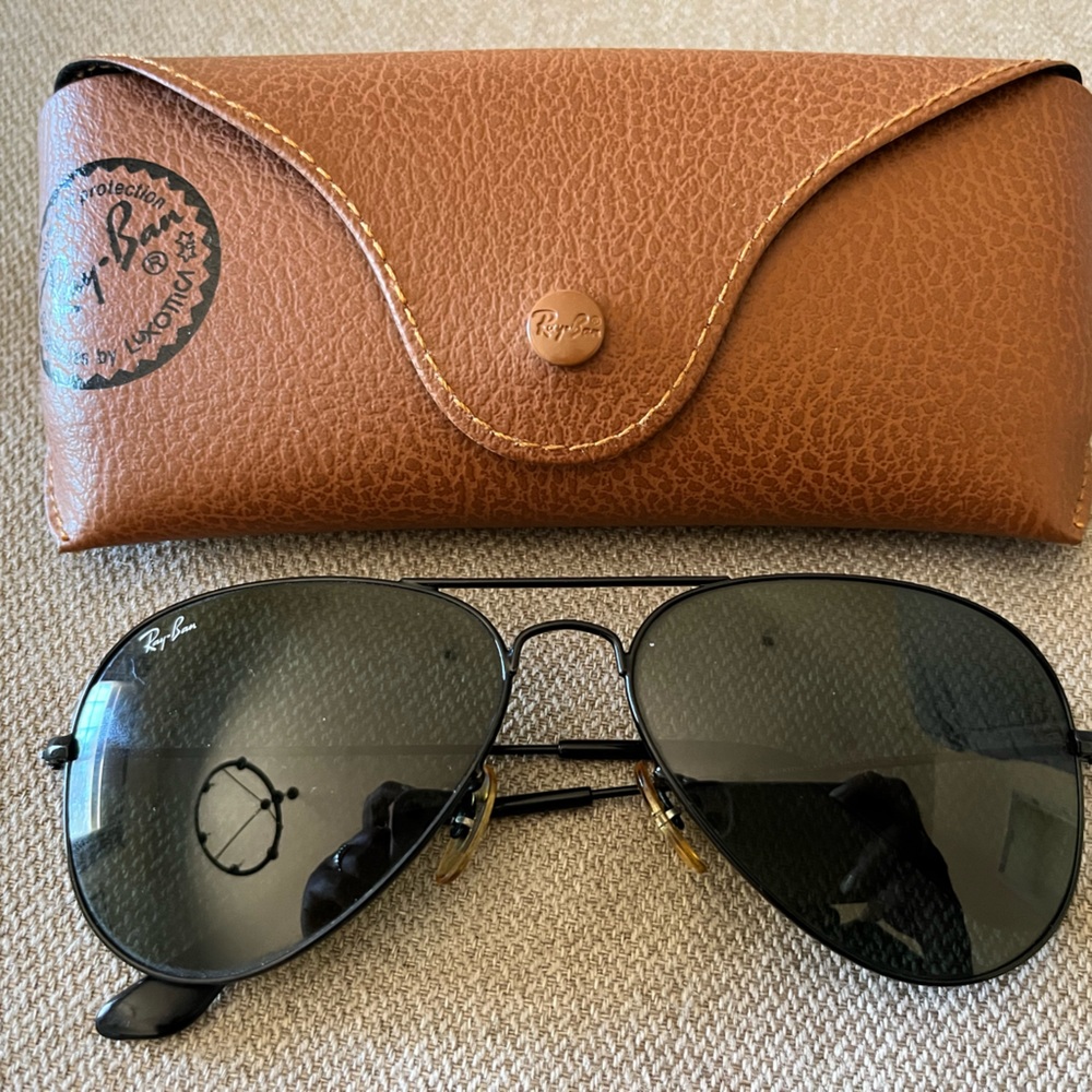RAY-BAN Oversized Black Aviators RB 3025